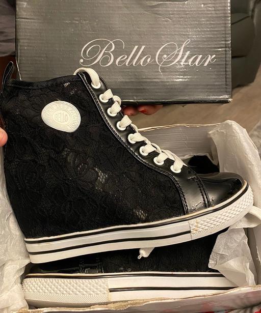 Buy & Sell Worcestershire Bromsgrove - Photos for Heel high top shoes