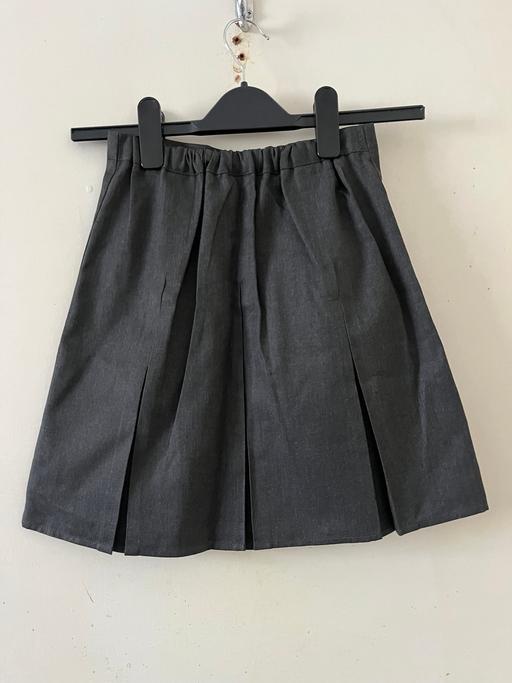 Buy & Sell South West London Streatham Common - South West London - Photos for Brand new girls school skirt size 7-8 years