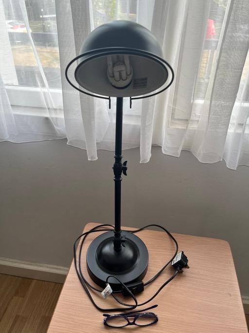 Buy & Sell West London Hounslow - Photos for Iron lamp with energy saving bulb