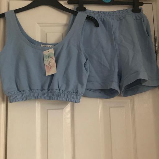 Buy & Sell Gloucestershire South Gloucestershire - Photos for Womens blue Mom shorts & crop top set S/M