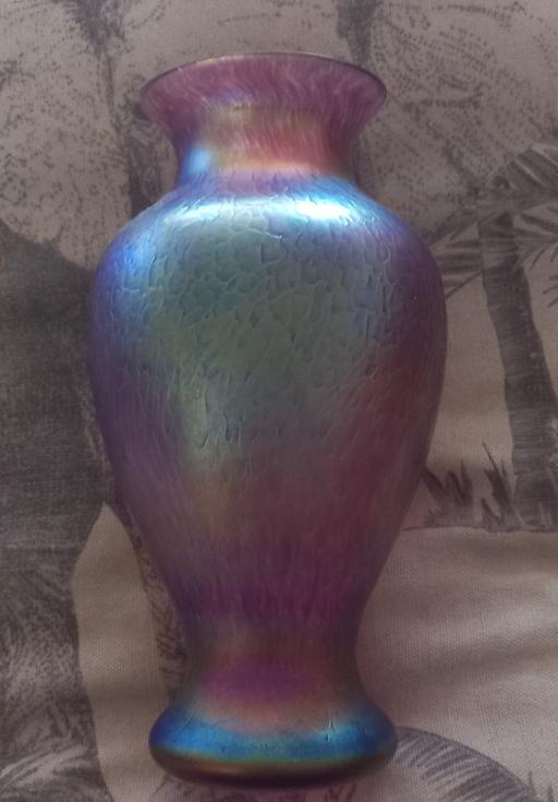 Buy & Sell Merseyside Saint Helens - Photos for vintage iridescent glass vase