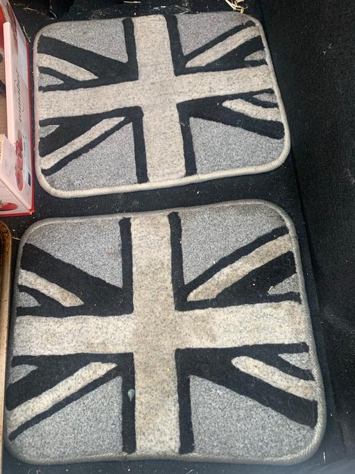 Vehicles Hertfordshire Watford - Photos for Mini car mats