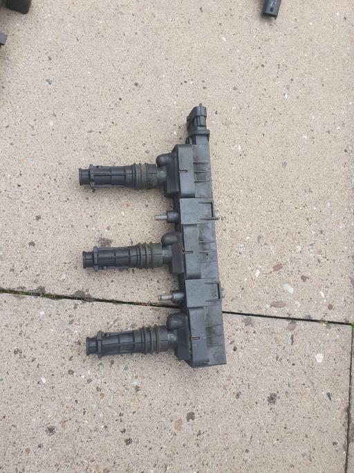 Vehicles West Midlands Birmingham - Photos for Ignition Coil Pack Vauxhall Corsa 1.0L