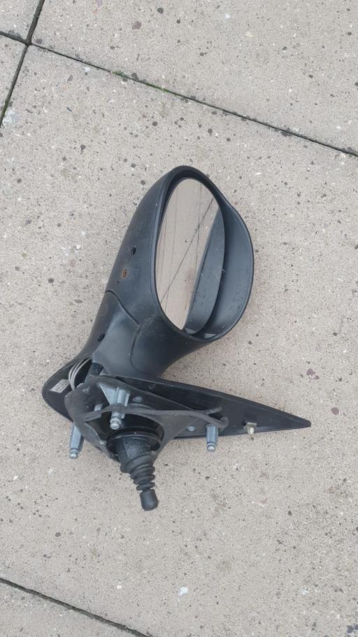 Vehicles West Midlands Birmingham - Photos for Peugeot 206 Passenger Side Mirror