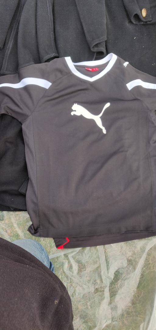 Buy & Sell West London Hillingdon - Photos for puma boys t shirt. can fit a 7-8