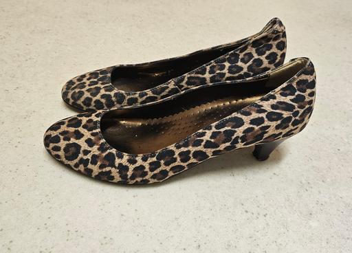 Buy & Sell Merseyside Liverpool - Photos for Leopard detail Size 5 Ladies Shoes