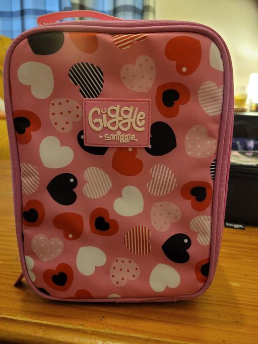 Buy & Sell Reading Tilehurst - Reading - Photos for smiggle lunch bag