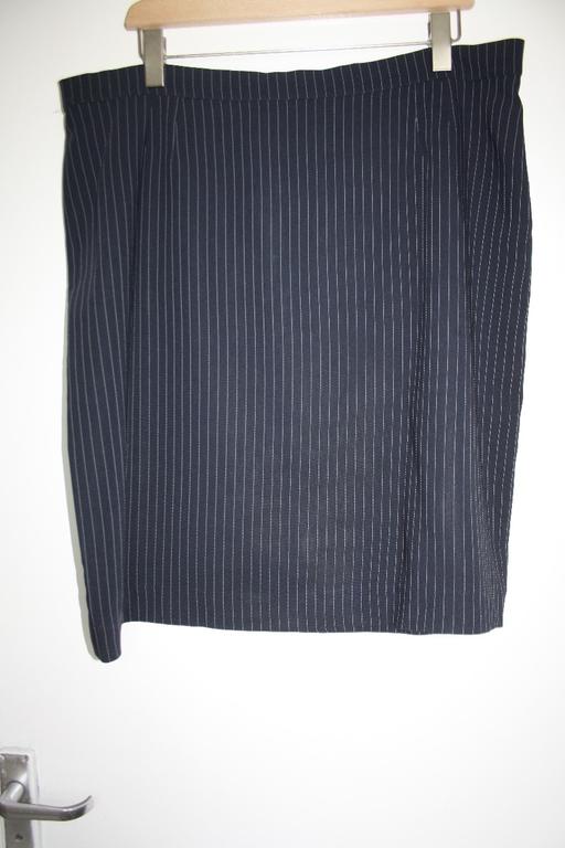 Buy & Sell North West London Chalk Farm - North West London - Photos for Marina Rinaldi navy pinstripe skirt size 14