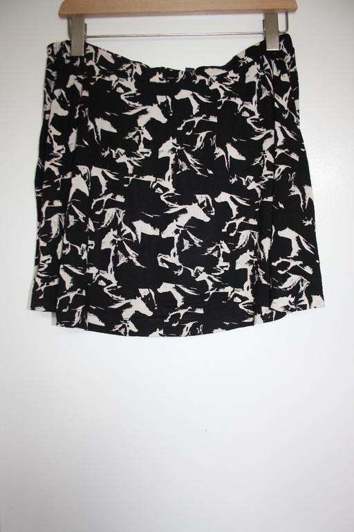 Buy & Sell North West London Chalk Farm - North West London - Photos for French connection elasticated skirt size 14