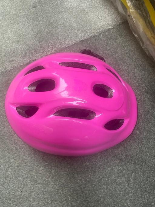 Buy & Sell Greater Manchester Bolton - Photos for Pink kids cycle helmet 50-56cm