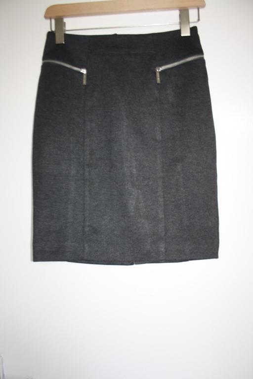 Buy & Sell North West London Chalk Farm - North West London - Photos for Michael kors grey skirt size 10