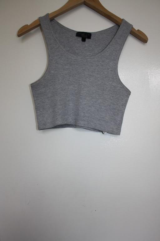 Buy & Sell North West London Chalk Farm - North West London - Photos for Topshop grey crop top size 8