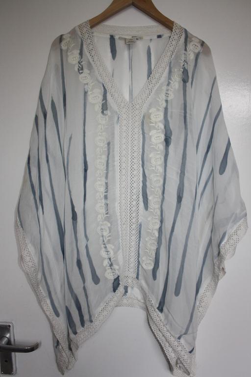 Buy & Sell North West London Gospel Oak - North West London - Photos for Love Stitch summer poncho size XXL