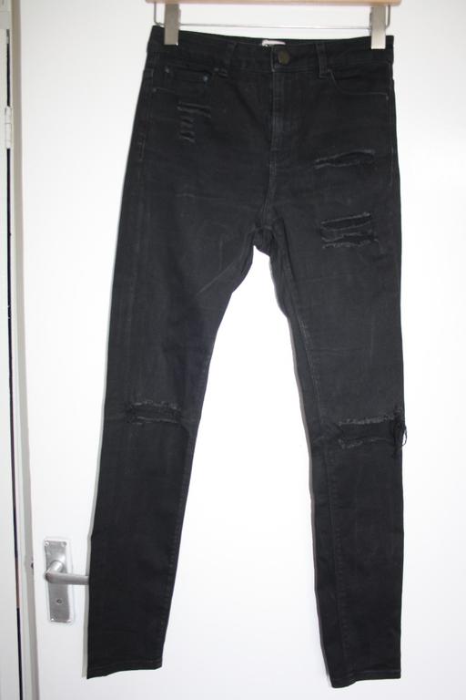 Buy & Sell North West London Chalk Farm - North West London - Photos for ASOS black ripped knee jeans size 28w 30l