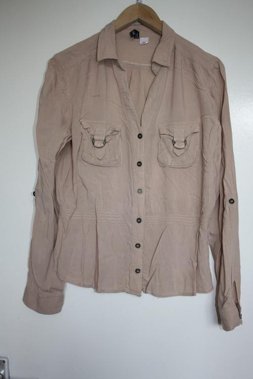 Buy & Sell North West London Chalk Farm - North West London - Photos for H&M beige shirt size 14