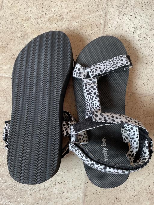 Buy & Sell West Midlands Walsall - Photos for Ladies sandals