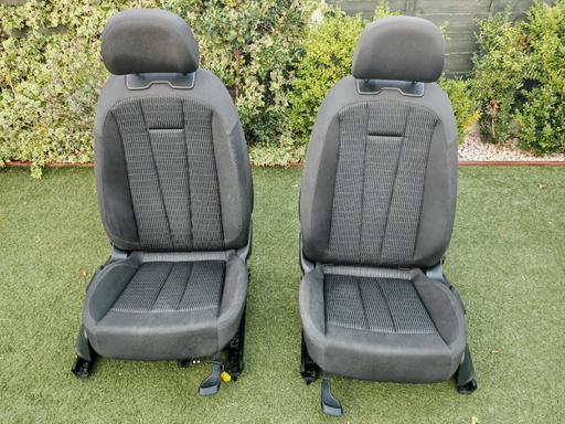 Vehicles West Midlands Solihull - Photos for 2 front Audi A4 seats