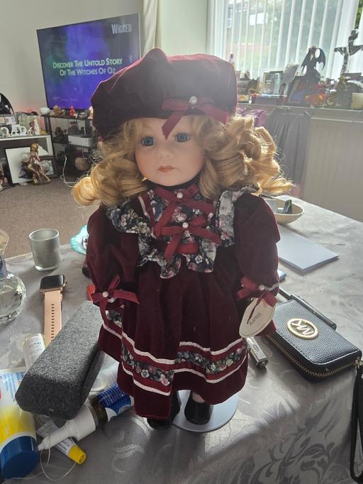 Buy & Sell County Durham Blackhill - County Durham - Photos for porcelain doll