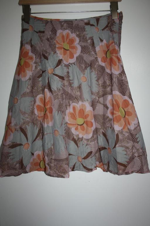 Buy & Sell North West London Gospel Oak - North West London - Photos for Jigsaw floral print cotton skirt size 8