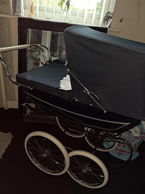 Buy & Sell Nottinghamshire Ashfield - Photos for silver cross dolls pram