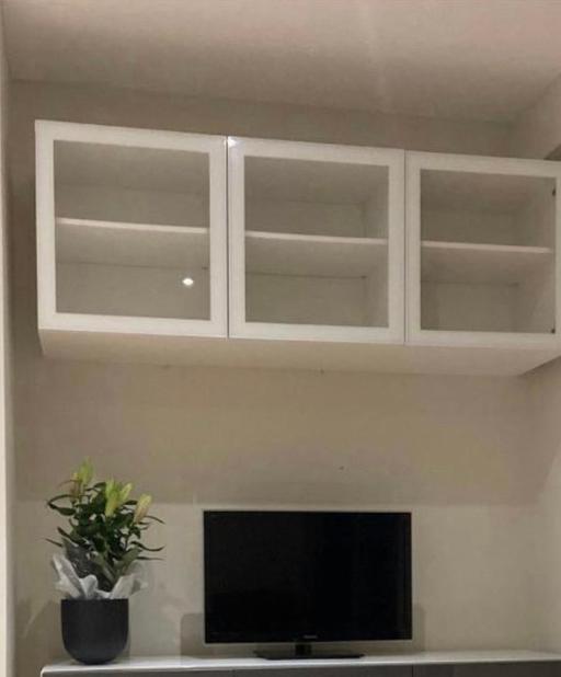 Buy & Sell North West London Baker Street - North West London - Photos for IKEA Glass Cabinet Shelf