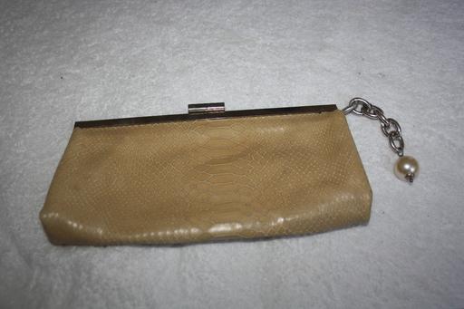 Buy & Sell North West London Chalk Farm - North West London - Photos for clutch bag