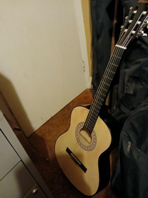 Buy & Sell North West London Queen`s Park - North West London - Photos for guitar