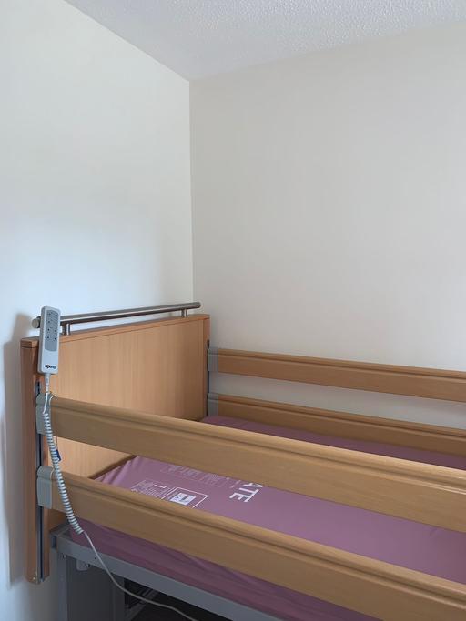 Buy & Sell East London Stepney - East London - Photos for Hospital bed