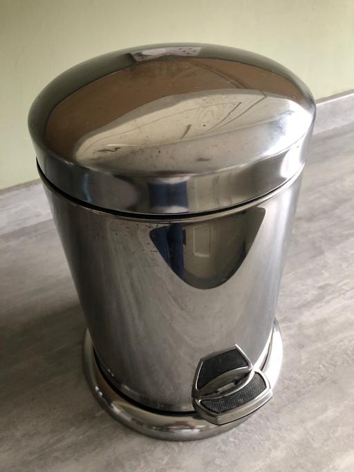 Buy & Sell Derbyshire Bolsover - Photos for Stainless steel bin