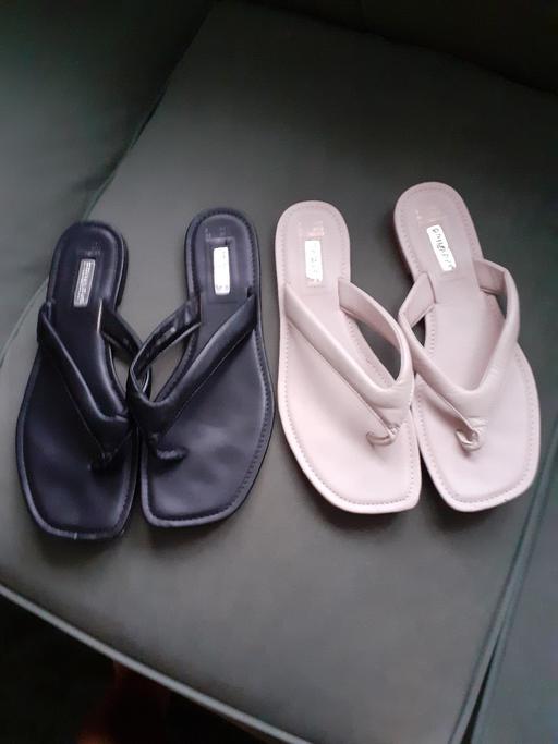 Buy & Sell Kent Medway - Kent - Photos for 2 Pairs Primark Toepost Sandals