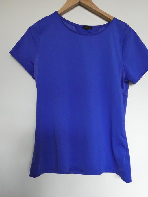 Buy & Sell North West London Chalk Farm - North West London - Photos for Oysho sports top size M