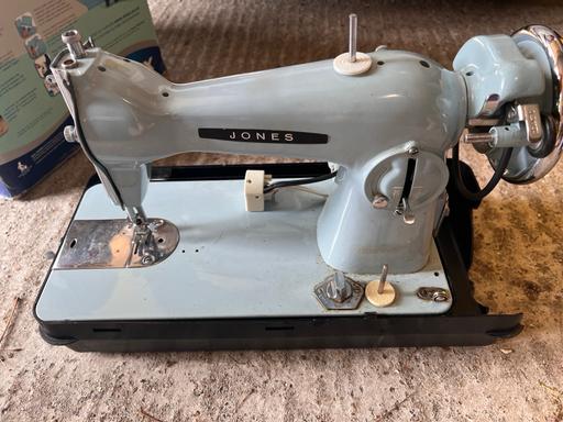 Buy & Sell East London Cann Hall - East London - Photos for Jones Sewing Machine