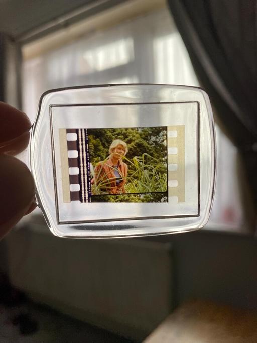 Buy & Sell Hampshire Southampton - Photos for Jurassic Park film cell memorabilia key ring