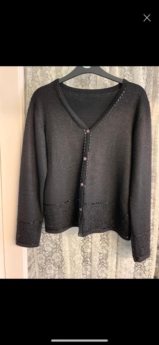 Buy & Sell West Midlands Walsall - Photos for Ladies cardigan