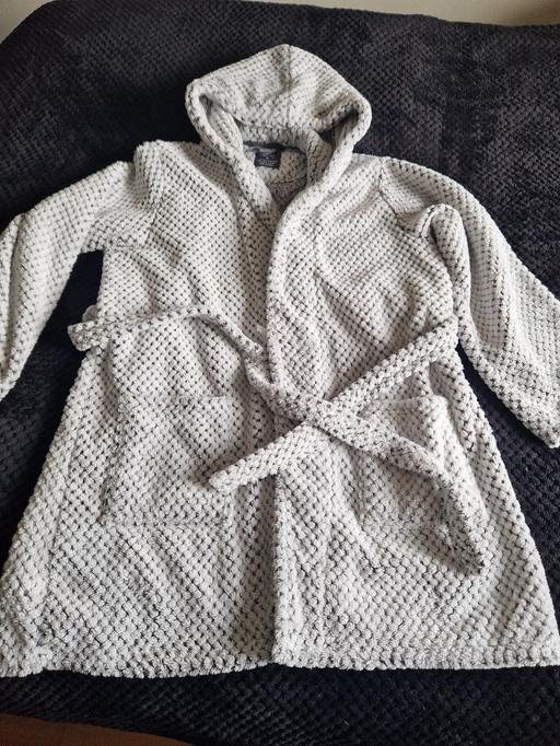 Buy & Sell West London Hillingdon - Photos for LADIES DRESSING GOWN