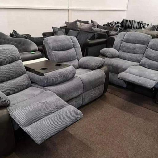 Buy & Sell Deritend Birmingham - Photos for 3+2 Seater Grey Sorrento Fabric Recliners