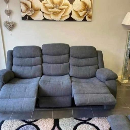 Buy & Sell Dudley Town Centre Dudley - Photos for Grey Fabric Recliner Sofas
