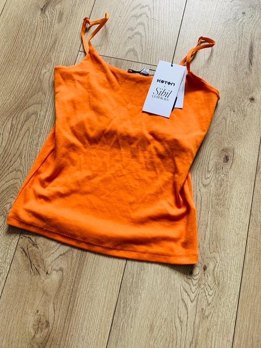 Buy & Sell Essex Thurrock - Essex - Photos for Orange strap cami