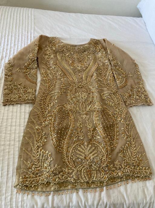 Buy & Sell Bedfordshire Luton - Photos for Gold shararah suit