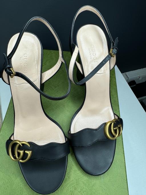 Buy & Sell South West London Wandsworth Road - South West London - Photos for Gucci heals