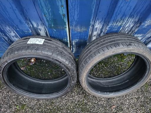 Vehicles Greater Manchester Manchester - Photos for x2 225 35 19 RFT TYRES - DUNLOP SP SPORT MAXX