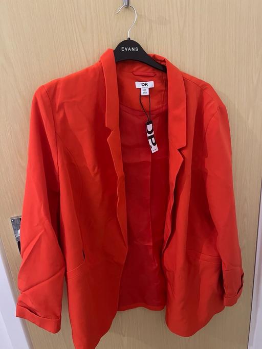 Buy & Sell West London West Ealing - West London - Photos for Red Cuff Blazer