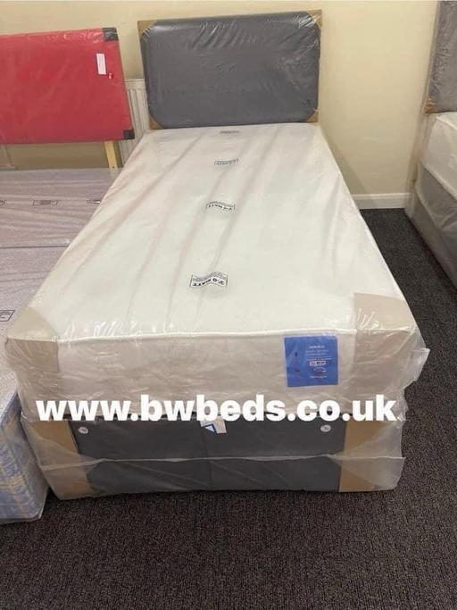 Buy & Sell South Yorkshire Rotherham - Photos for Divan Base, Mattress and Headboard