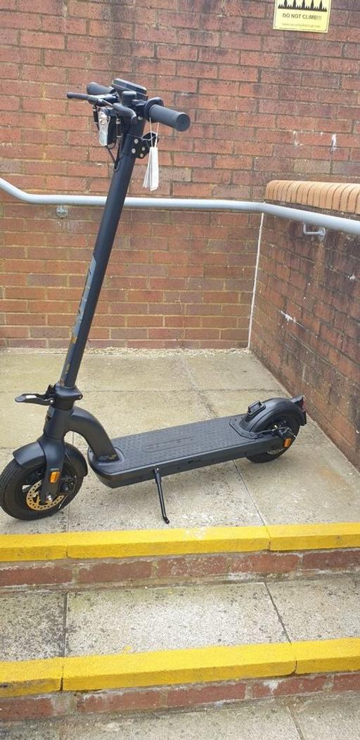 Buy & Sell Bedfordshire Bedford - Photos for Carrera impel is-2 2.0 Electric Scooter