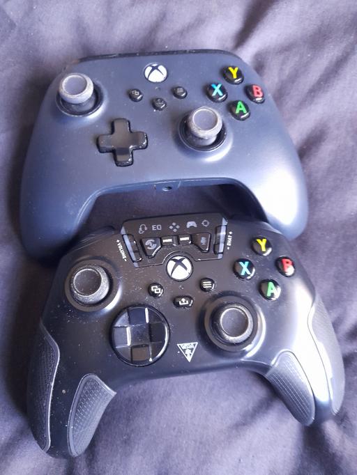 Buy & Sell West Midlands Walsall - Photos for spare and repairs 2 xbox controllers