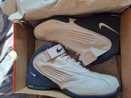 Buy & Sell West Midlands Wolverhampton - Photos for NIKE AIR LIGHTENING TRAINERS