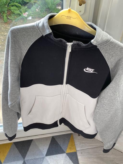 Buy & Sell South West London Streatham Common - South West London - Photos for Grey & Black Nike jumper