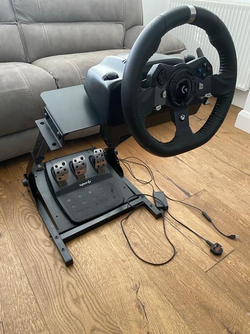 Buy & Sell Surrey Epsom and Ewell - Photos for Logitech g920 steering wheel pedals and stand