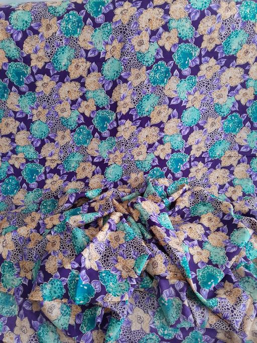 Classes West Midlands Birmingham - Photos for 5 Yards Purple Floral Fabric 🌹