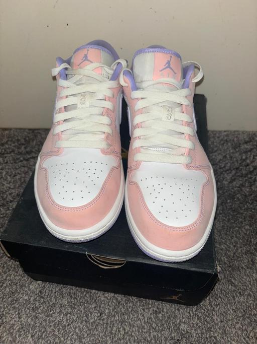 Buy & Sell South East London Widmore - South East London - Photos for pink/purple Jorda 1 Lows